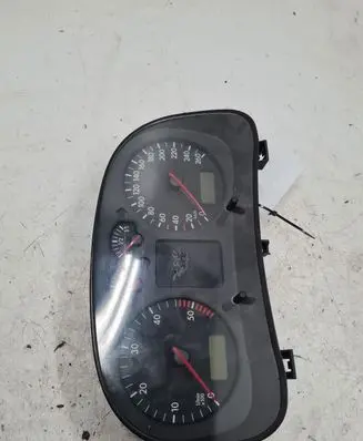 Volkswagen Golf IV Speedometer (instrument cluster) 1J0920805G