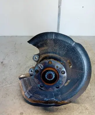 BMW 5 F10 F11 Rear wheel hub spindle/knuckle 