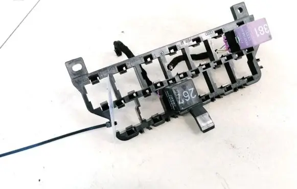 Audi A4 S4 B5 8D Fuse box set 8D0937503E