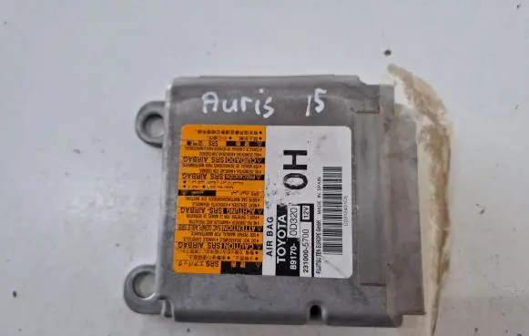 Toyota Avensis T270 Airbag control unit/module 891700D320 2310005700
