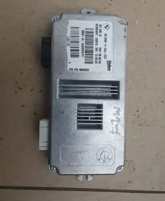 BMW X5 F15 Camera control unit module 9365047 16129510 120615