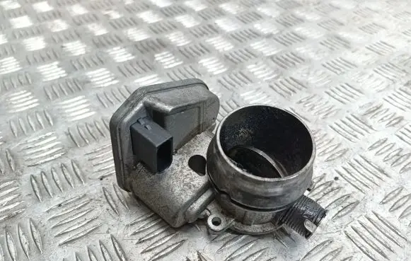 BMW 1 E81 E87 Throttle valve B72920045 7804373
