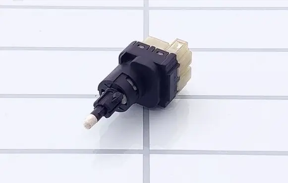 Volkswagen PASSAT B5.5 Brake pedal sensor switch 1K2945511
