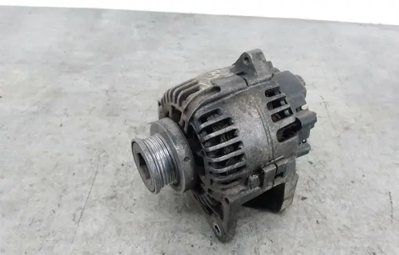 Renault Scenic II - Grand scenic II Generator/alternator 8200100907