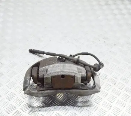 BMW 7 F01 F02 F03 F04 Front brake caliper