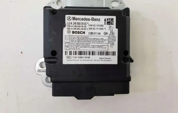 Mercedes-Benz B W246 W242 Airbag control unit/module A2469000903