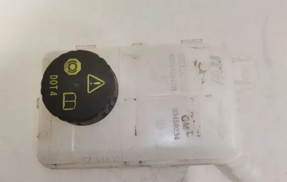 Opel Vivaro Brake fluid reservoir 460913647R 93459234