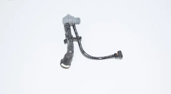 BMW 1 E81 E87 Vacuum line/pipe/hose 7601007