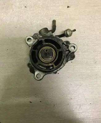 Mazda 6 Vacuum pump RF7J18G00