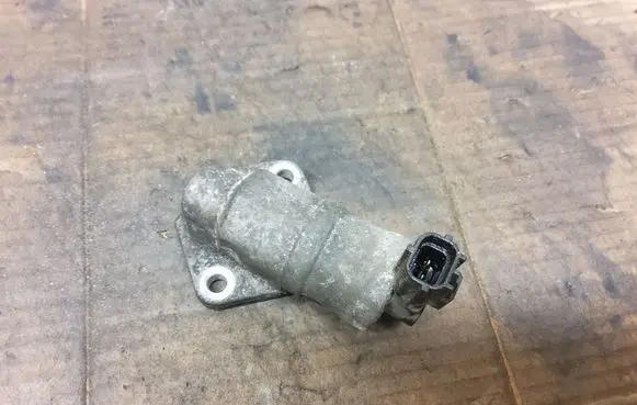 Ford Mondeo Mk III EGR valve