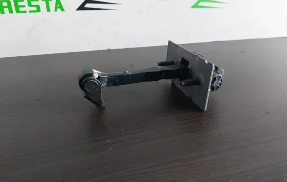 Peugeot 308 Front door check strap stopper
