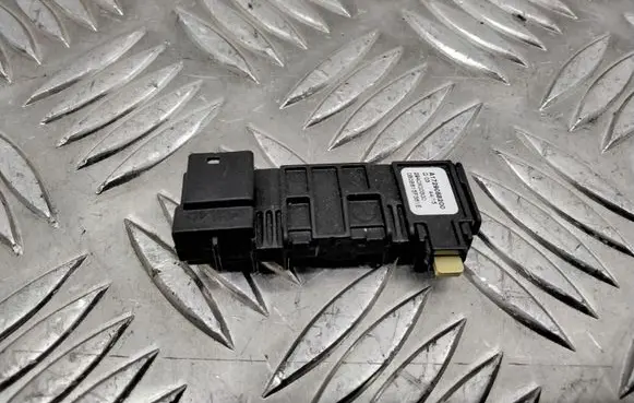 Mercedes-Benz E W212 Rain sensor 1729058200