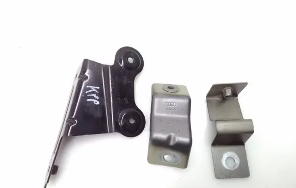 Audi e-tron Fender mounting bracket 4KE907907 4KE821469 4KE821471