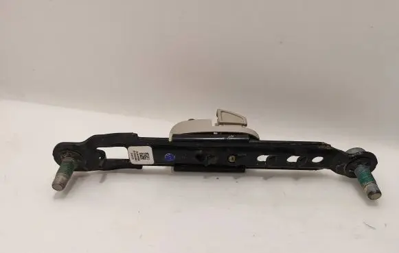 Chrysler Pacifica Seat belt adjustment rail 5LA64PD2AB 34199229BAL 016181R