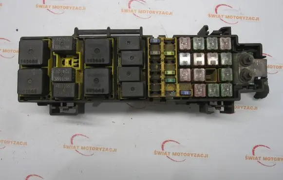 Jeep Cherokee Fuse box set 56047191AD