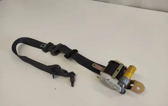 KIA Sorento Front seatbelt 0432022 088874