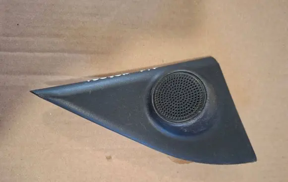 Hyundai Tucson JM Front door high frequency speaker 876602e020