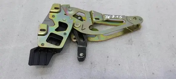 Mercedes-Benz SL R230 Convertible roof lock/latch A2307900371