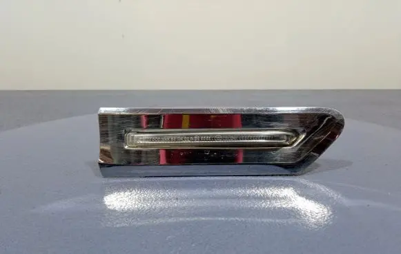 BMW 7 F01 F02 F03 F04 Front fender indicator light 7203372