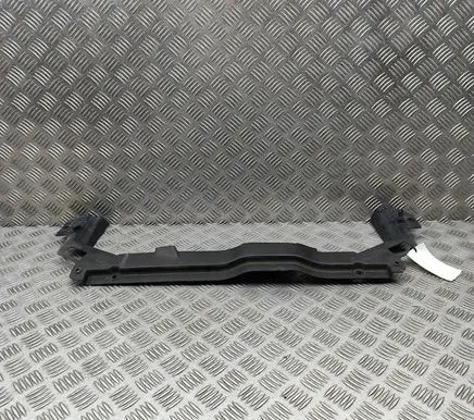 Land Rover Discovery 5 Radiator trim HY328A303A