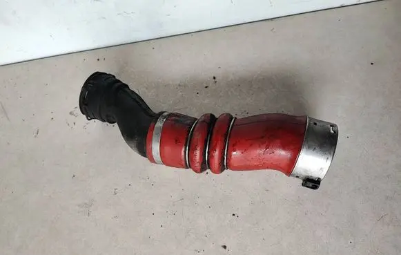 BMW 5 GT F07 Intercooler hose/pipe 7583728