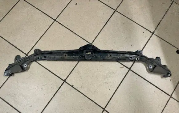 BMW 5 E60 E61 Radiator support slam panel 7163462 11267310