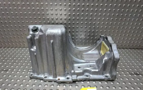 Toyota Aygo AB40 Oil sump S25154635