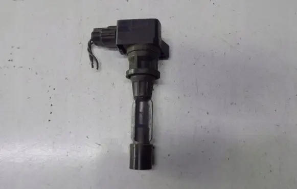 Mazda MX-5 NB Miata High voltage ignition coil LFB618100