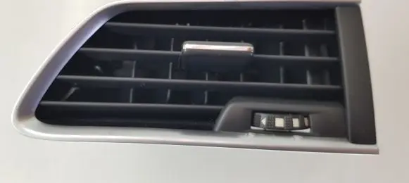 Peugeot 508 Dashboard side air vent grill/cover trim 9686445377