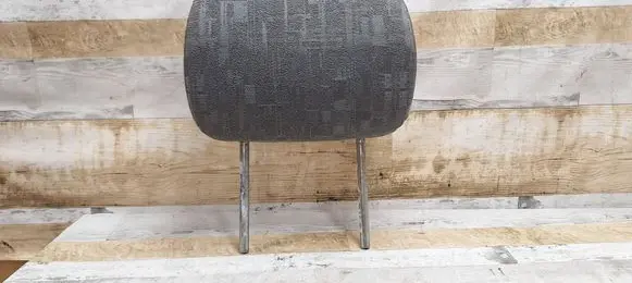 Toyota Previa (XR30, XR40) II Rear seat headrest 