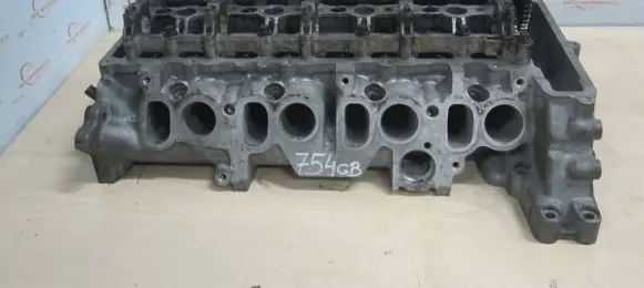 BMW 3 E90 E91 Engine head 7797678
