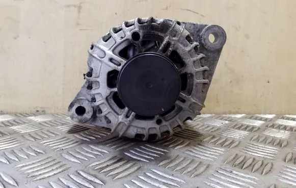 Opel Zafira C Generator/alternator 13502581 2650799A TG12C052