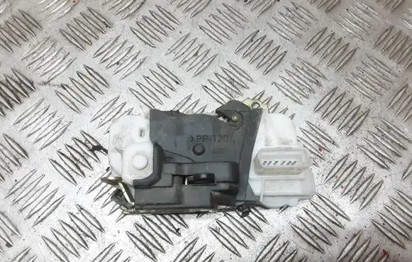 Citroen C5 Front door lock