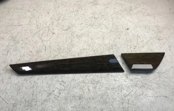 Mercedes-Benz C W204 Panel trim A2047200122 A2047201322