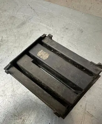 Skoda Octavia Mk2 (1Z) Front bumper lower grill 1Z0853666 010113936200100