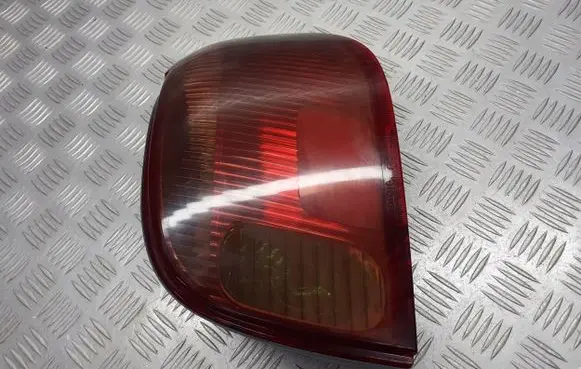 Toyota Yaris Rear/tail lights
