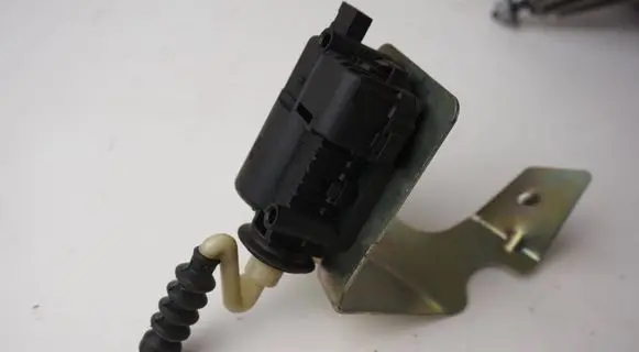 Saab 9-5 Fuel tank opening switch 536494