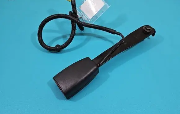 Hyundai Santa Fe Front seatbelt 888302B201 IMPRK1433727