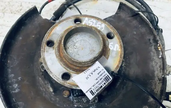 Volvo S80 Rear wheel hub
