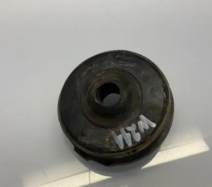 Mercedes-Benz E W211 Rear coil spring rubber mount A2113250184 2113250184