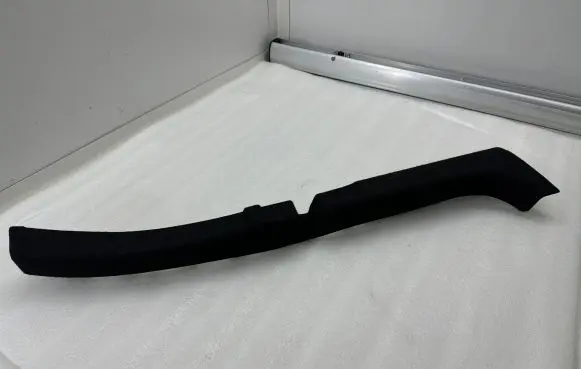 Tesla Model Y Tailgate/trunk side cover trim 149295500B