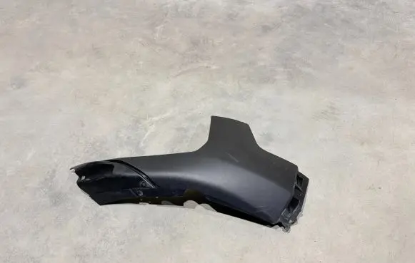 Peugeot 3008 II Front bumper corner part panel trim 9810869977