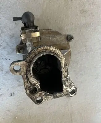 Renault Laguna II Vacuum pump