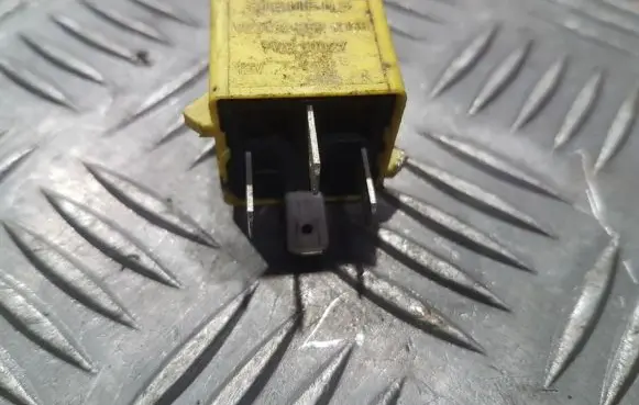 Honda Civic Other relay YWB10027 V23134B52X130