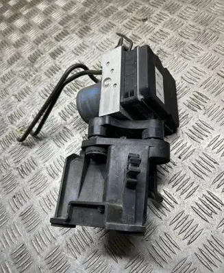 Mercedes-Benz CLS C218 X218 ABS Pump A2184310112