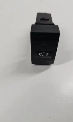 KIA Sorento Windscreen/window heater switch