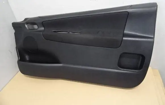 Peugeot 207 Front door card panel trim