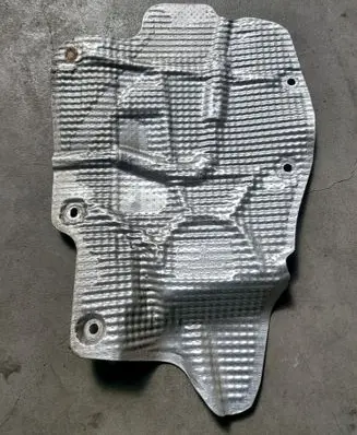 Porsche Cayenne (92A) Heat shield in engine bay 7P5825616B
