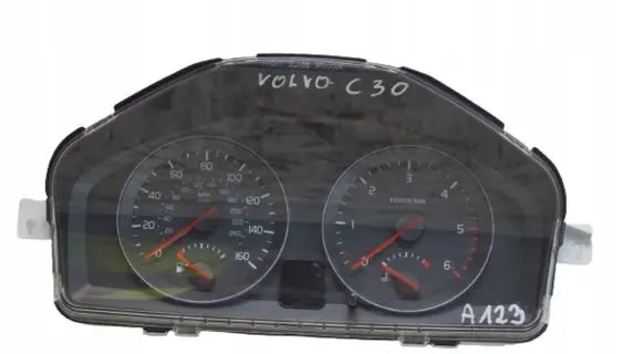 Volvo C30 Speedometer (instrument cluster) 30765316