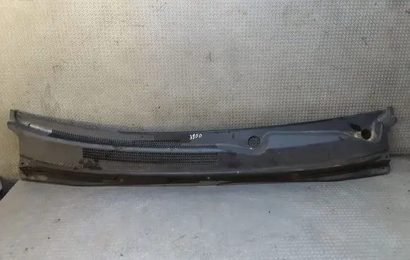 KIA Carens II Wiper trim 861511D000